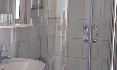 Bad Dusche/WC mit Fenster