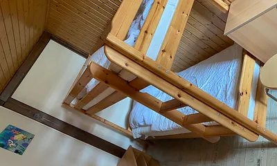 Kinderzimmer mit Doppelstockbett