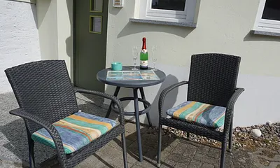 kleine Sitzgelegenheit im Eingangsbereich