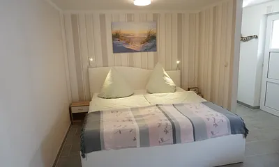 Doppelbett mit Komforthöhe, Breite 1,80m