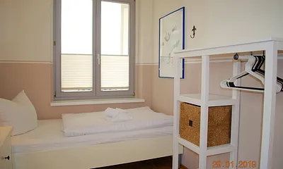 Blick in den 2. Schlafraum mit zwei Einzelbetten