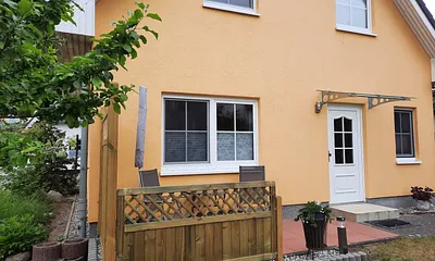 Außenansicht Ferienwohnung mit Terrasse