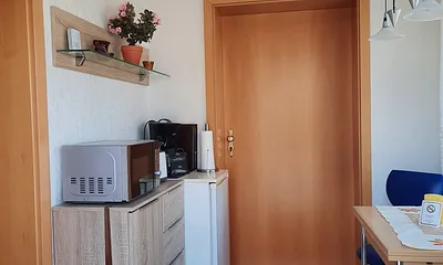 Loggia in der die Möglichkeit besteht zu frühstücken