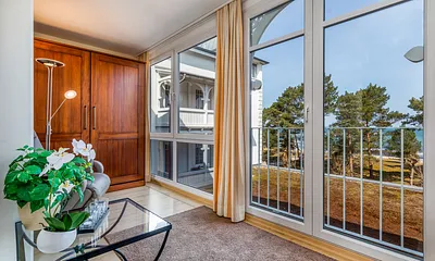 Das Schrankbett in der Loggia ist 1,60m breit. 