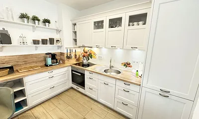 Strandvilla Andrea WE 07 - moderne Küchenzeile