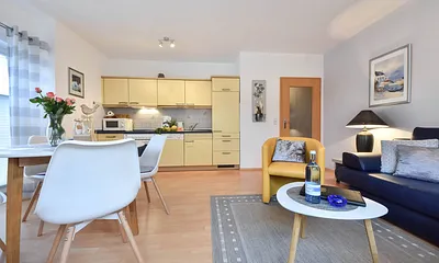 Wohnbereich mit Küchenzeile