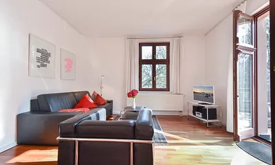 Villa Hintze, 3-Zimmer-Ferienwohnung (Villa Hintze - Tusculum)