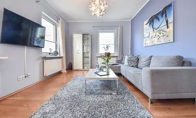 Wohnbereich mit LED-Flachbild TV