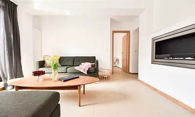 Wohnbereich mit Kamin