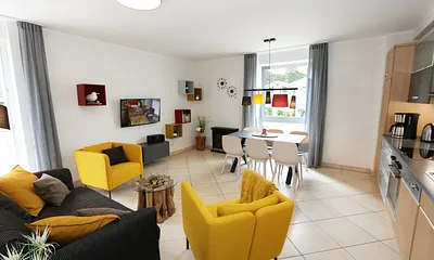 Wohnzimmer mit 2 Sessel