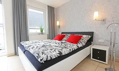 1.Schlafzimmer mit Doppelbett