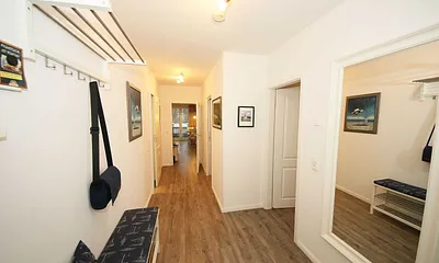 Flurbereich mit Ablagen