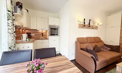 Kurparkresidenz Baabe Whg. 08 - Wohnzimmer und Essbereich
