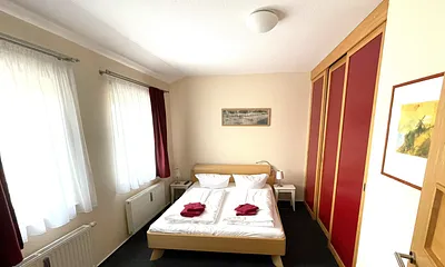 Schlafzimmer 3
