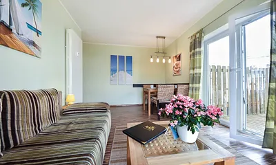 Wohnbereich mit separaten Esstisch