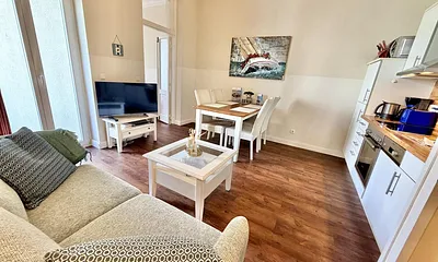 Villa Seevogel, 3-Zimmer-Ferienwohnung (Kormoran)