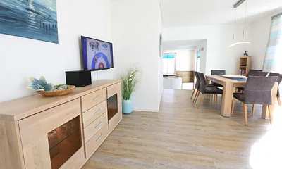 kombinierter Wohn-/Koch und Essbereich