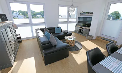 Villa Anni, 3-Zimmer-Ferienwohnung (Whg.07 mit Dachterrasse)