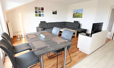 Haus Lotsenberg, 2-Zimmer-Ferienwohnung (Whg. C14 mit Balkon)