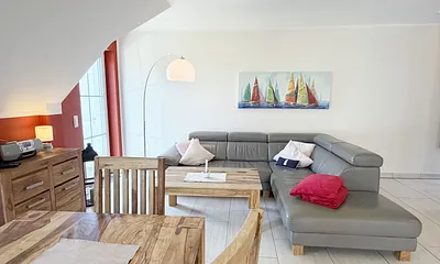 Haus Sonne Ferienwohnung 08 - Ess- und Wohnbereich