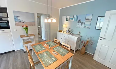 Esstisch für gemütliche Stunden