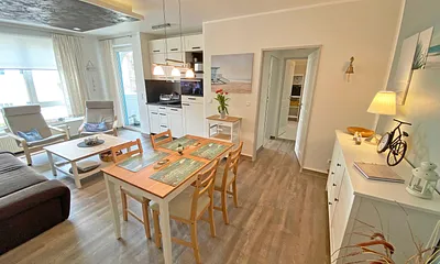 kombinierter Wohn- und Essbereich