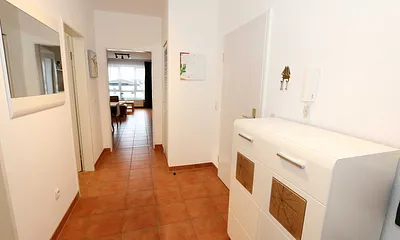 Flurbereich mit Garderobe