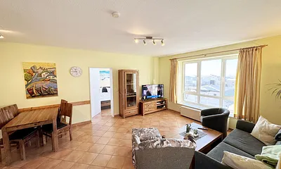 gemütlicher Wohn- und Essbereich