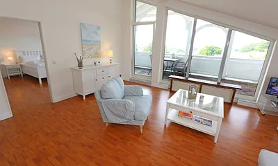 Wohnbereich mit Sessel