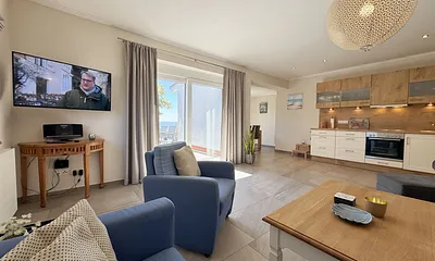 Blick aus dem Wohnzimmer auf das Meer