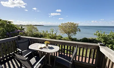 Balkon mit Meerblick