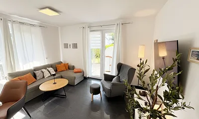 gemütlicher Wohnbereich mit Couch