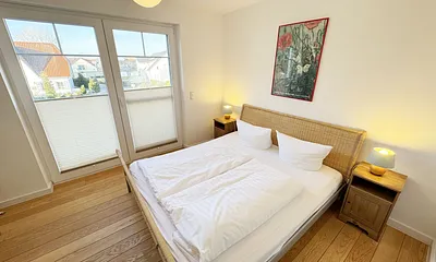 Schlafzimmer mit Doppelbett