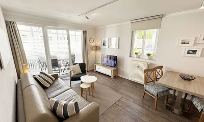 Wohnbereich mit Funktionsschlafsofa in Leder