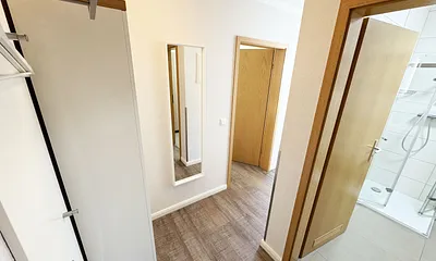 Flurbereich mit Garderobe