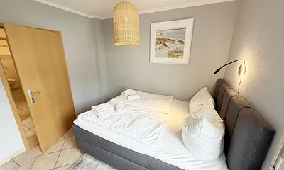 Dünenhaus Göhren Whg. 01 - 1. Schlafzimmer
