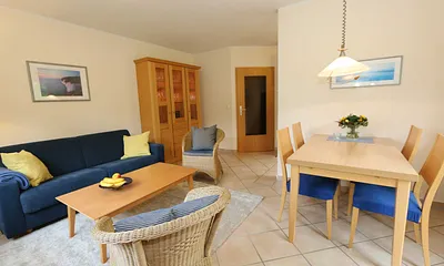 Dünenhaus, 3-Zimmer-Ferienwohnung (Whg. 2 mit 2 Terrassen)