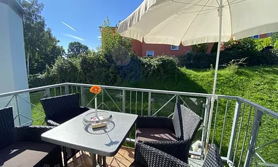 2 Balkone (West und Süd) - die Sonne den ganzen Tag genießen