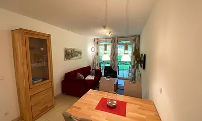 Blick ins Wohnzimmer