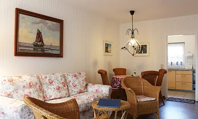 Ferienwohnungen in der Villa Sanssouci, 2-Zimmer-Ferienwohnung (Muschelsucher)