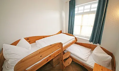 2. Schlafzimmer mit Einzelbetten