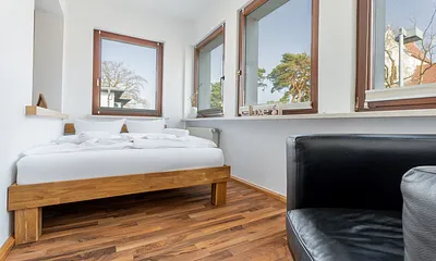 Veranda mit Doppelbett