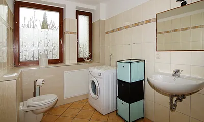 Bad mit Waschmaschine