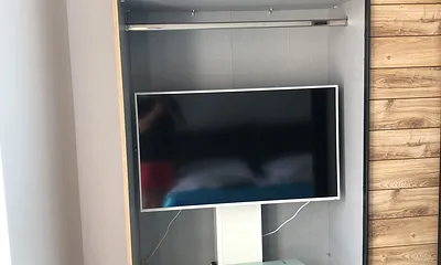 Schlafzimmer 2 mit Fernseher 