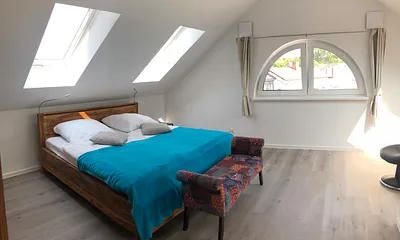 Schlafzimmer 1 