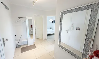 Eingangsbereich mit Garderobe