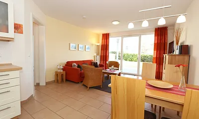 Wohnzimmer mit Couch für gemütliche Abende