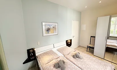 gefliestes Schlafzimmer