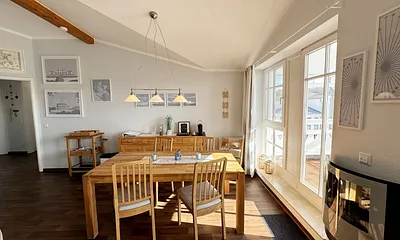 Seepark Sellin Haus Baabe - Esstisch