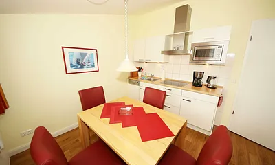 Esstisch für gemeinsames Essen